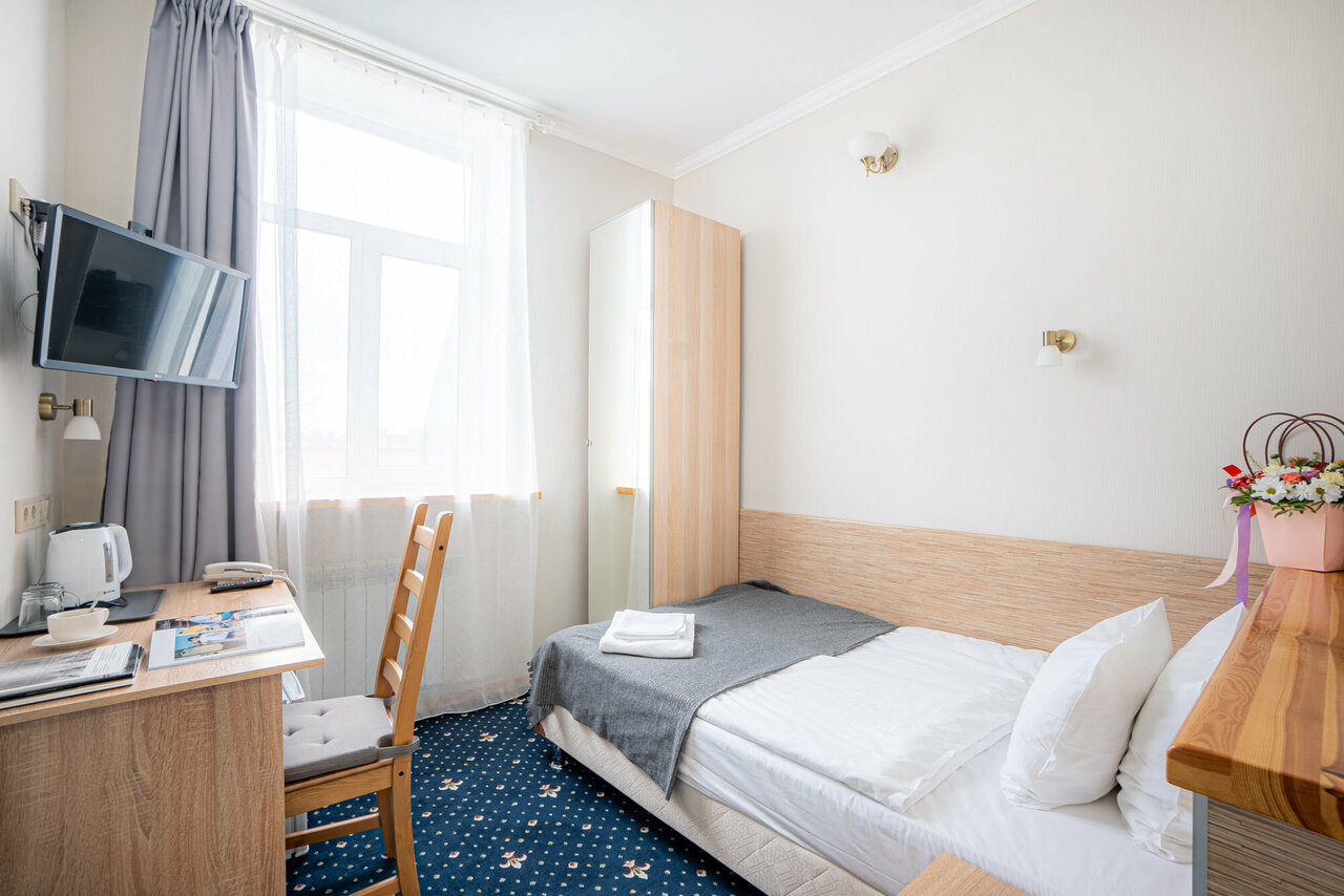 Гостиница Александр Санкт-Петербург-105