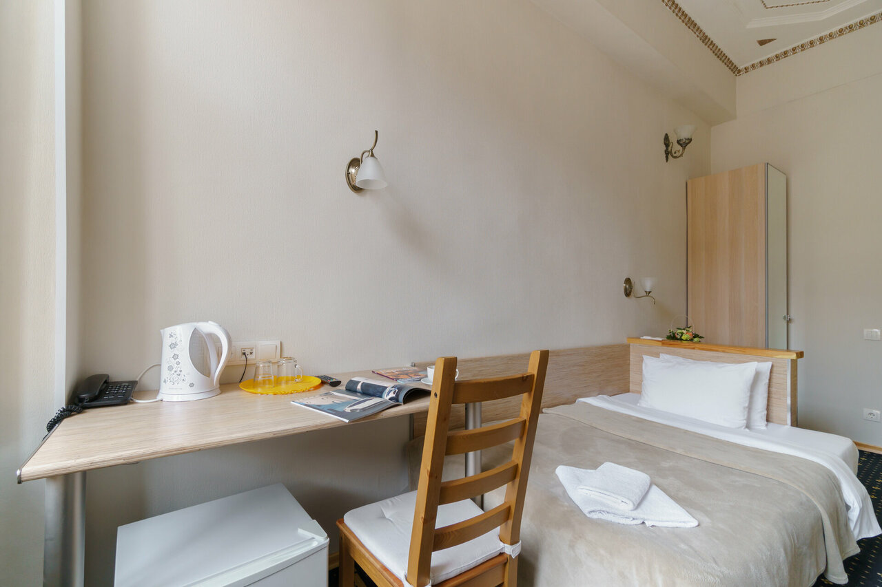 Гостиница Александр Санкт-Петербург-140