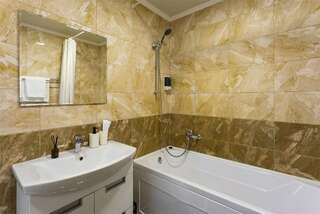 Гостиница Александр Санкт-Петербург Улучшенный Стандарт с диваном-15